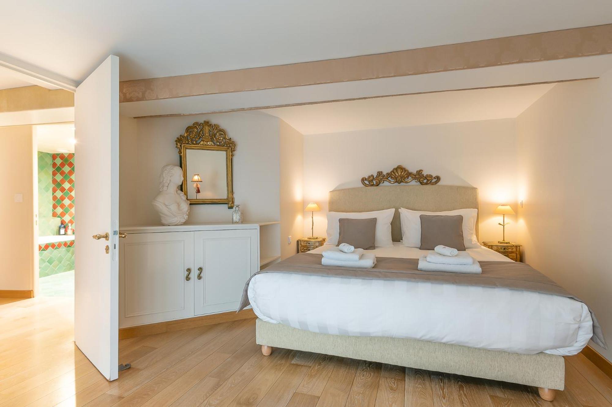 Louvre Appartement *